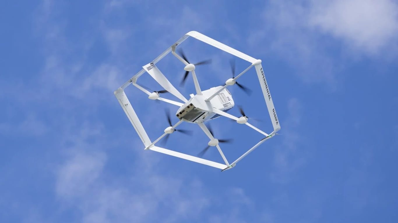 Amazons MK27-2-Drohne: Damit will Amazon noch in diesem Jahr die Paketauslieferung an Kunden starten.