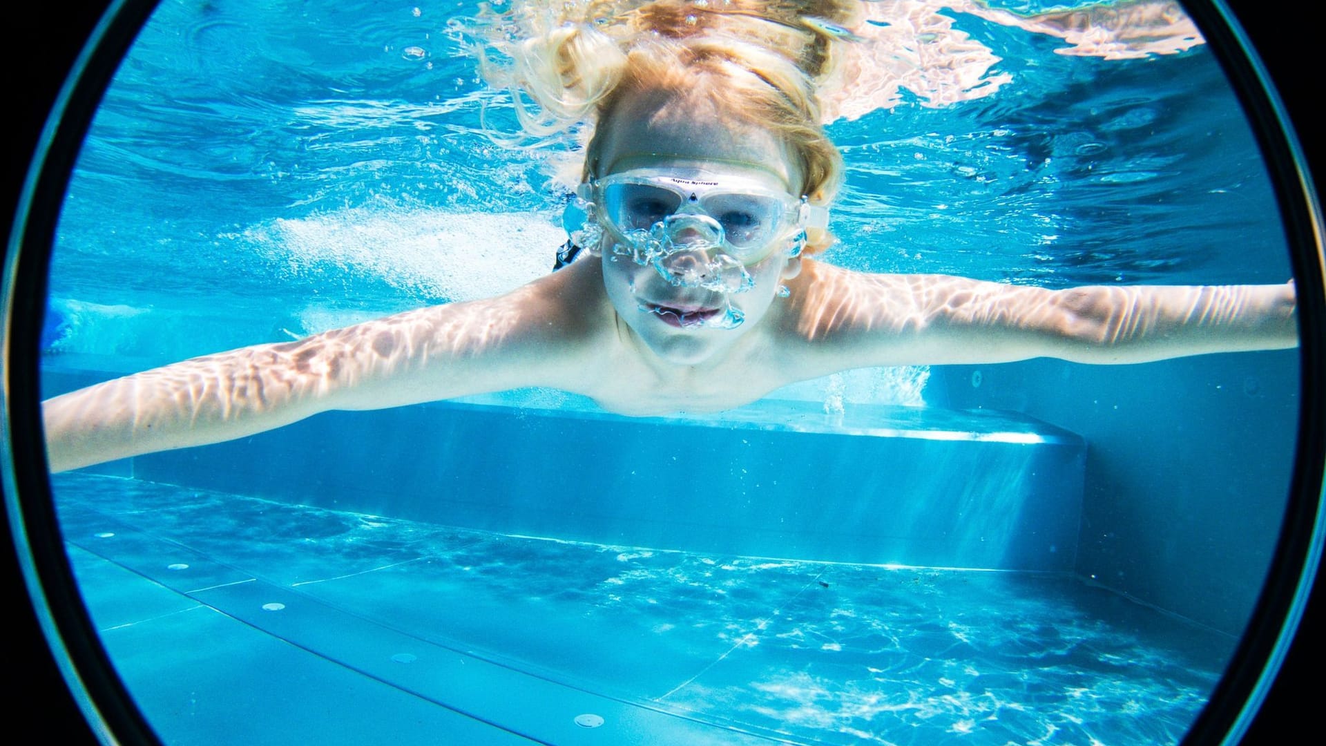 Hochsommer im Freibad