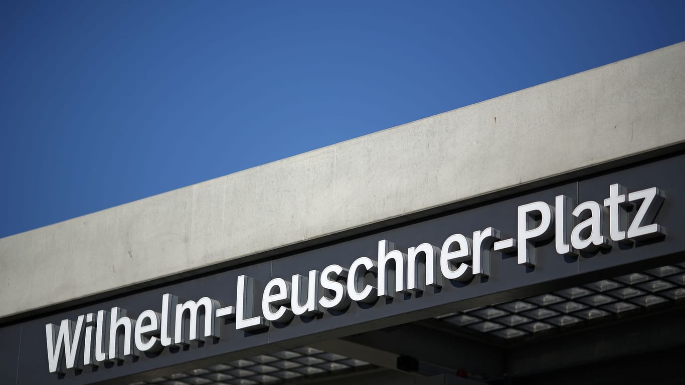 Wilhelm Leuschner Platz Leipziger Stadtrat Beschließt Standort Für