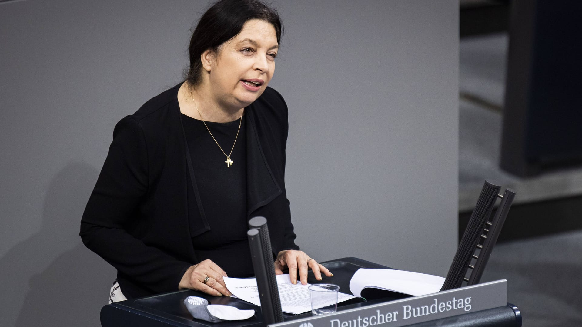 Birgit Malsack-Winkemann (AfD) spricht im Bundestag (Archiv): Sie war im März in den Richterdienst zurückgekehrt. Birgit Malsack-Winkemann (AfD) spricht im Bundestag (Archiv): Sie war im März in den Richterdienst zurückgekehrt.