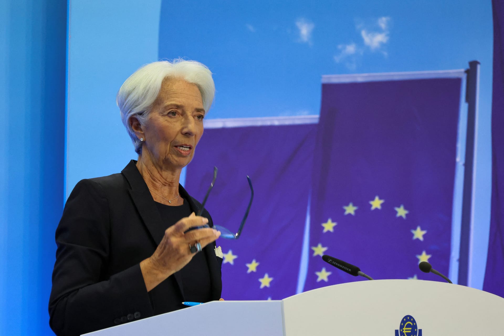 EZB-Präsidentin Christine Lagarde: Die Zinswende kommt. EZB-Präsidentin Christine Lagarde: Die Zinswende kommt.