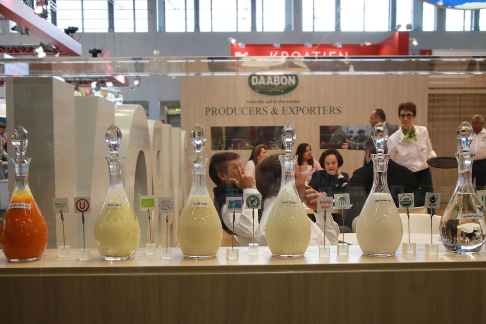 Stand auf der Nürnberger Biofach (Archivbild): Die Naturkostmesse mit der angebundenen Biokosmetikfachmesse Vivaness findet noch bis Freitag statt.
