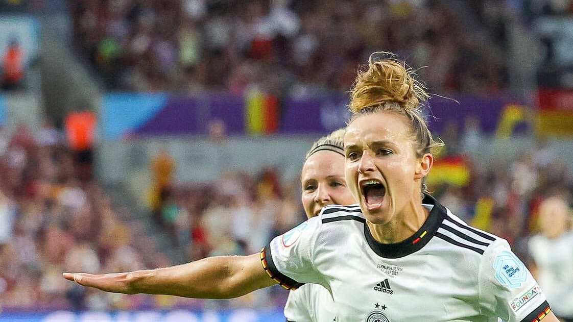 Lina Magull brachte die DFB-Elf gegen starke Österreicherinnen in Führung.