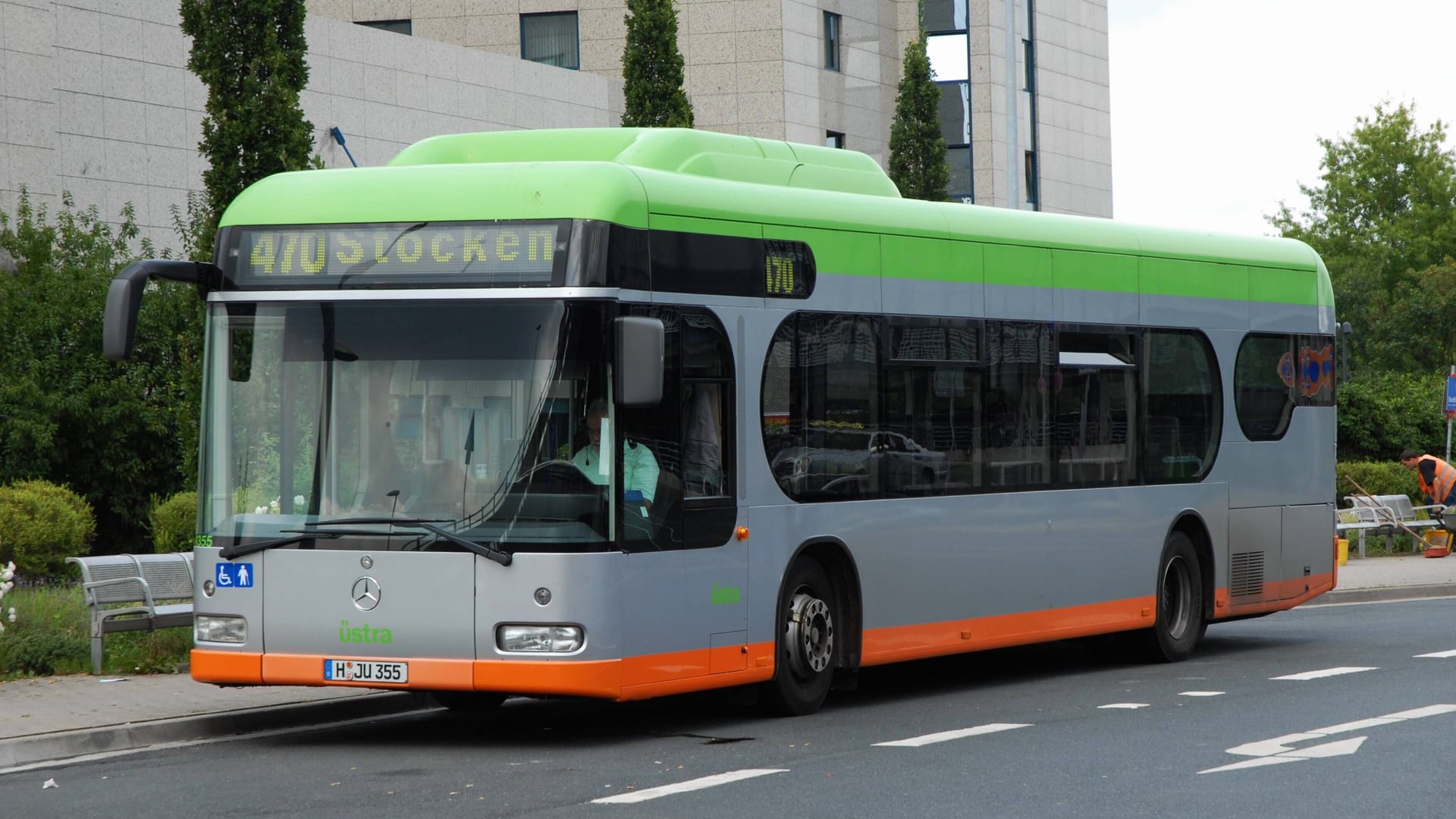 Linienbus aus Hannover (Archivfoto): Ein Junge aus Hildesheim hatte einen Bus gestohlen.