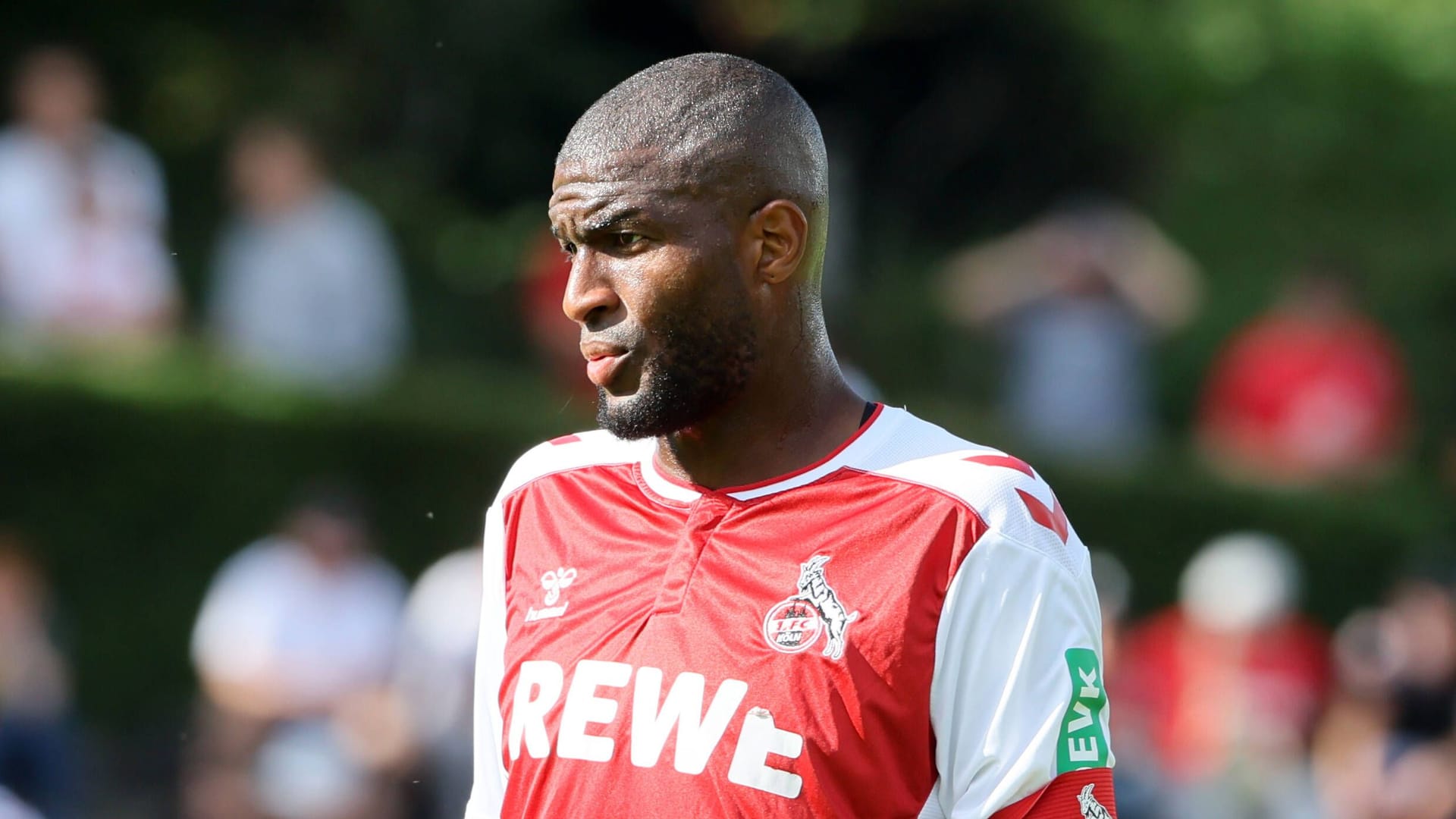 Anthony Modeste im Trikot des 1. FC Köln: Der Stürmer denkt über einen Vereinswechsel nach.