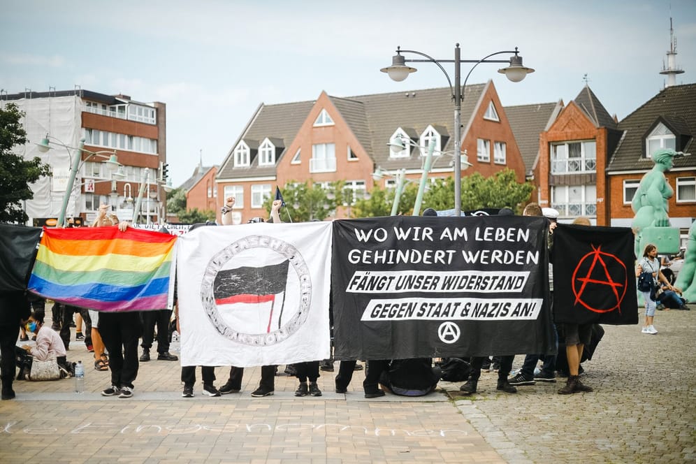 Demo auf Sylt: 130 Menschen waren in Westerland unterwegs.