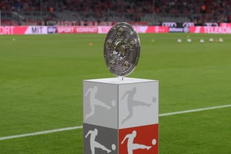 Meisterschale der Fußball-Bundesliga