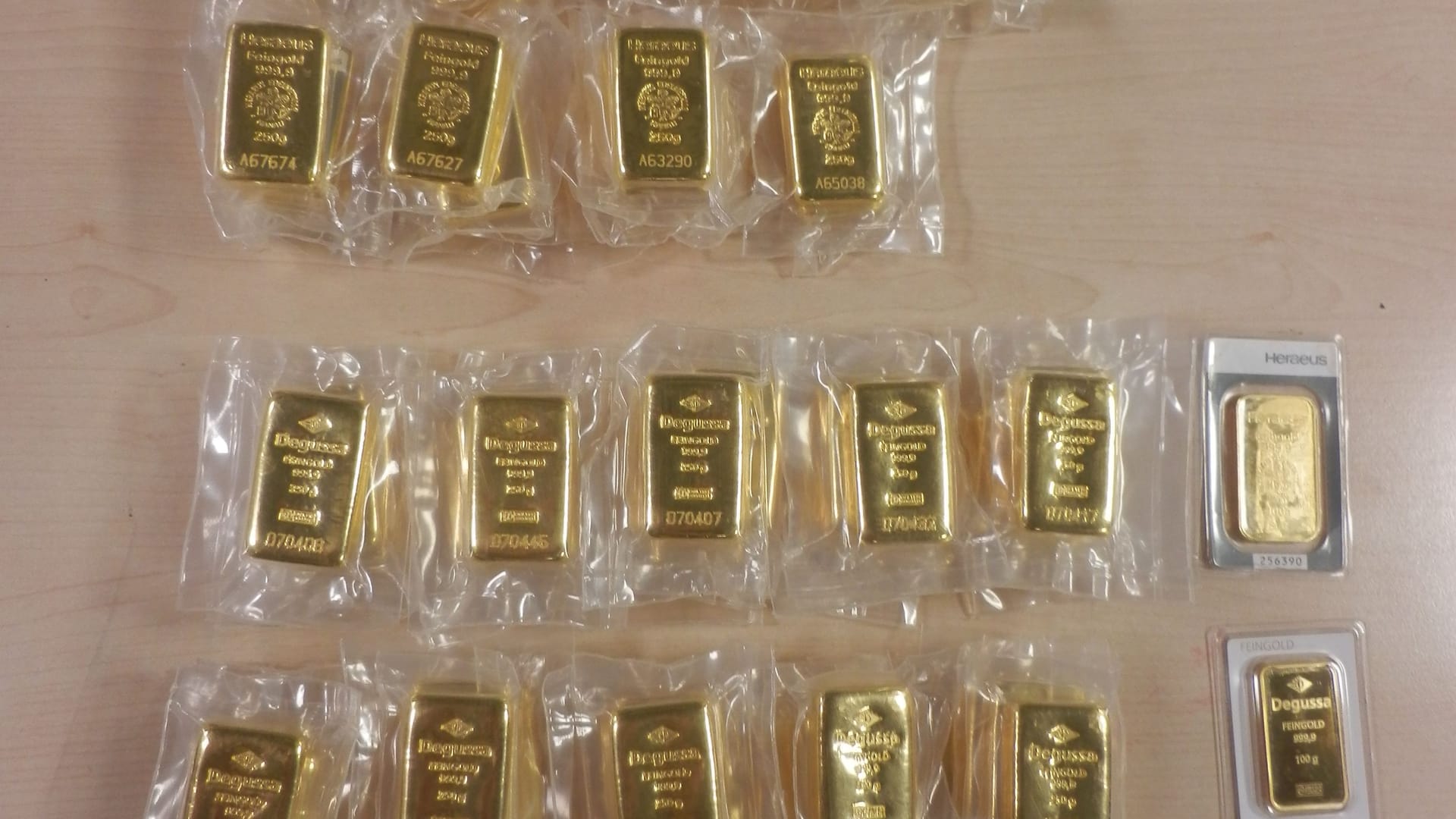 27 Kilo Gold: Der Reisende hatte seine Steuern nicht bezahlt.