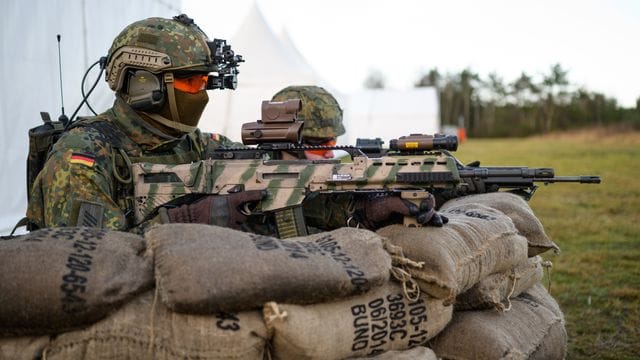 Für die Bundeswehr-Milliarden soll ein Sondertopf geschaffen werden, der neben dem normalen Bundeshaushalt steht.