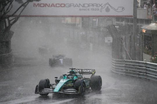 Starker Regen sorgte in Monaco für Verzögerung.