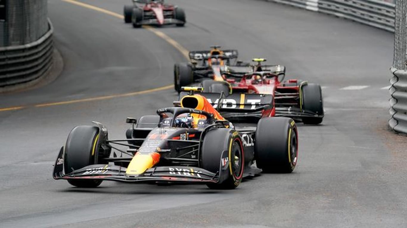 Formel-1-Fahrer Sergio Perez aus Mexico vom Team Oracle Red Bull gewinnt den Großen Preis von Monaco.