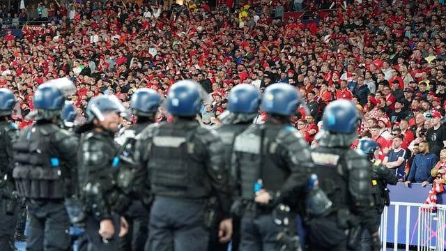 Die französische Polizei begeleitete das Finale der Champions League in Paris mit einem Großaufgebot.