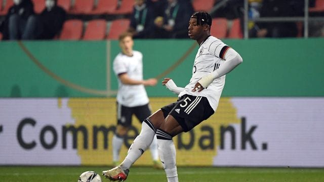 Gilt beim VfL Bochum als Verkaufskandidat: Armel Bella Kotchap. Gilt beim VfL Bochum als Verkaufskandidat: Armel Bella Kotchap.