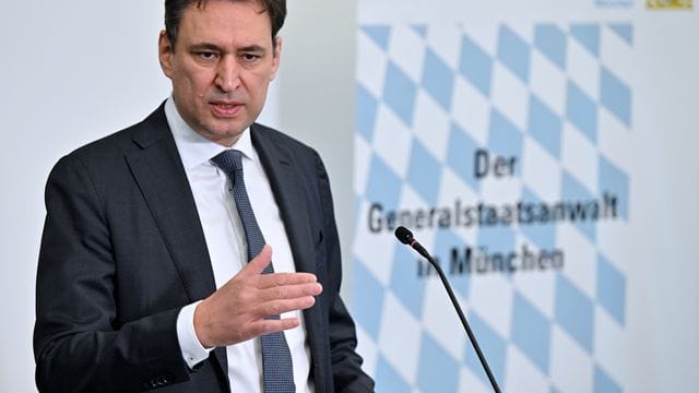 Bayerns Justizminister Georg Eisenreich (CSU) während einer Pressekonferenz in München. Bayerns Justizminister Georg Eisenreich (CSU) während einer Pressekonferenz in München.