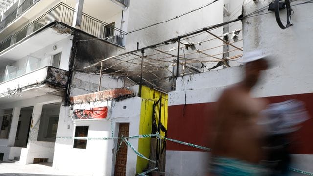 Das nach dem Brand beschädigte Restaurant auf Mallorca.