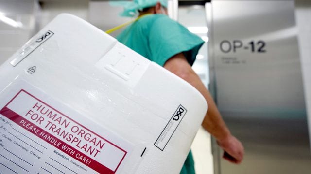 In Deutschland gilt für Organspenden die Zustimmungslösung, nicht die Widerspruchslösung.