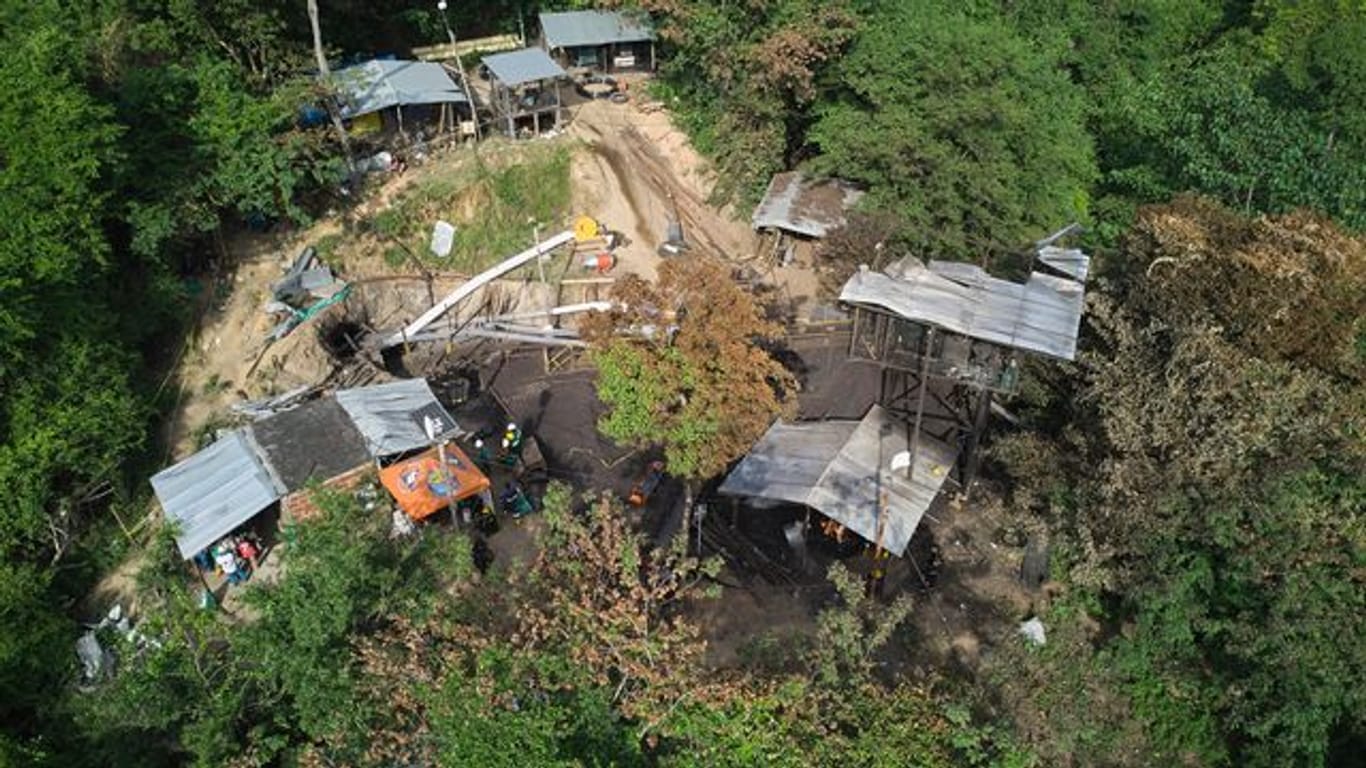 In der Mine "La Mestiza" wurden 14 Bergleute mehr als 600 Meter tief verschüttet.