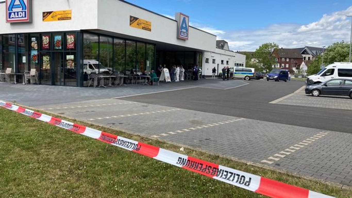 In diesem Supermarkt in Schwalmstadt fielen die tödlichen Schüsse.