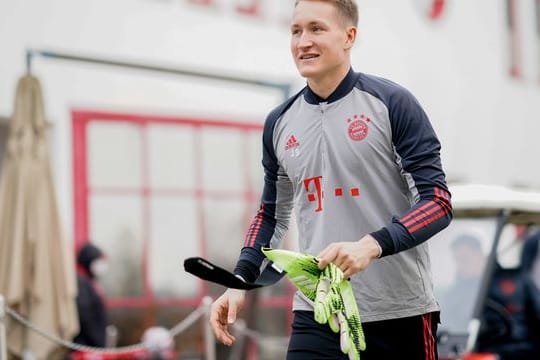 Torwart Ron-Thorben Hoffmann wurde vom FC Bayern München an den FC Sunderland verliehen.