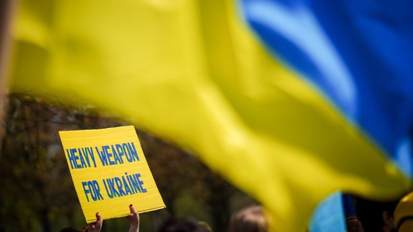 Deutschlands Waffenlieferungen an die Ukraine sorgen im Land und im Ausland immer wieder für Diskussionen.