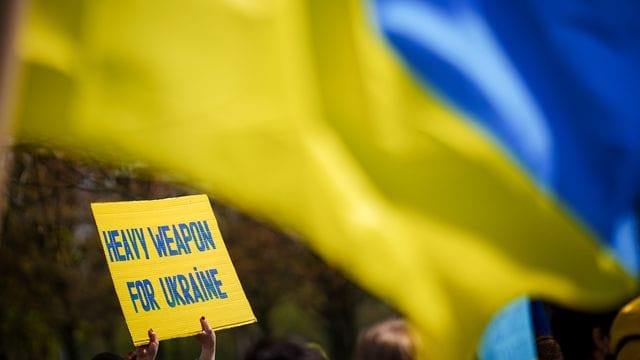 Deutschlands Waffenlieferungen an die Ukraine sorgen im Land und im Ausland immer wieder für Diskussionen.