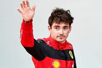 Ferrari-Pilot Charles Leclerc startet bereits zum sechsten Mal in dieser Saison von der Pole Position.