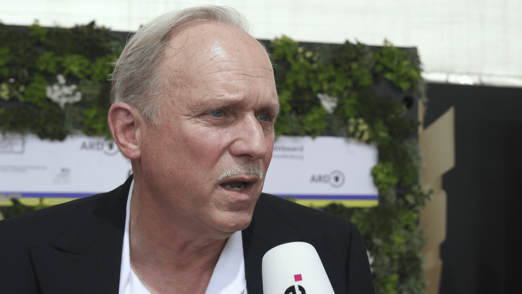 Ulrich Tokur krytykuje ARD za zmniejszenie wydatków na Tatort