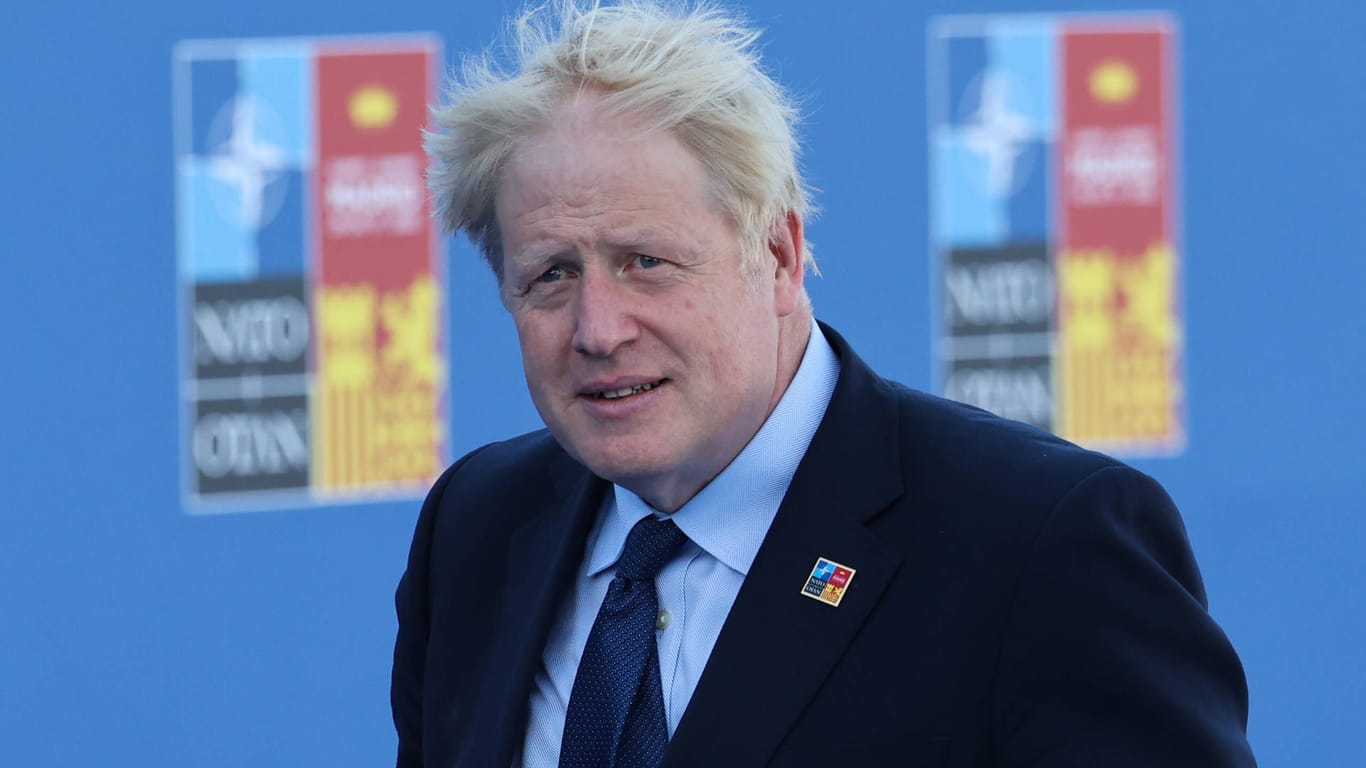 Boris Johnson: Der Premierminister des Vereinigten Königreichs fühlt sich unterbezahlt. Für Feiern in der Downing Street reicht das Gehalt dennoch, sagen Kritiker.