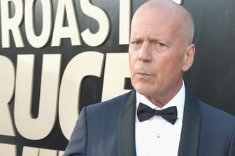 Bruce Willis: Im März machte der Schauspieler seine Aphasie öffentlich.
