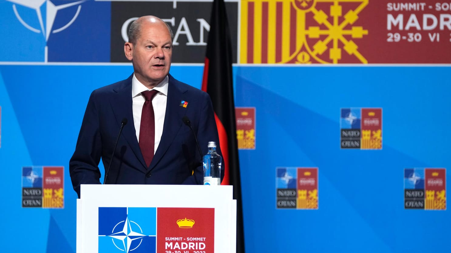 Bundeskanzler Scholz beim Nato-Gipfel in Madrid: Alle Beteiligten seien gegenwärtig sehr bemüht, "hier eine Deeskalationsdynamik zu etablieren".