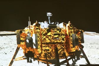 Die chinesische Mondfähre Chang e-3 nach der Landung (Archivbild): Die Nasa ist wegen des Weltraumprogramms der Großmacht besorgt.