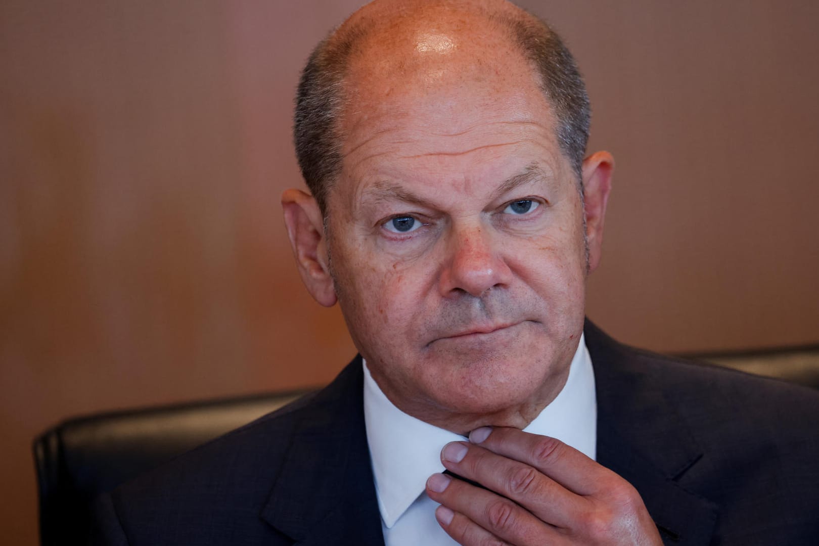 Olaf Scholz: Er hat Gewerkschaften, Arbeitgeber und Wissenschaftler ins Kanzleramt geladen. Olaf Scholz: Er hat Gewerkschaften, Arbeitgeber und Wissenschaftler ins Kanzleramt geladen.