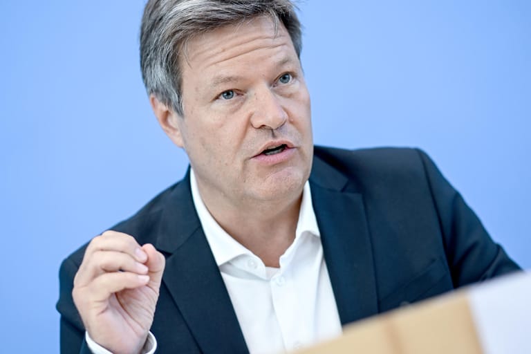 Robert Habeck: Der Grünen-Politiker ist seit 2021 Bundesminister für Wirtschaft und Klimaschutz.