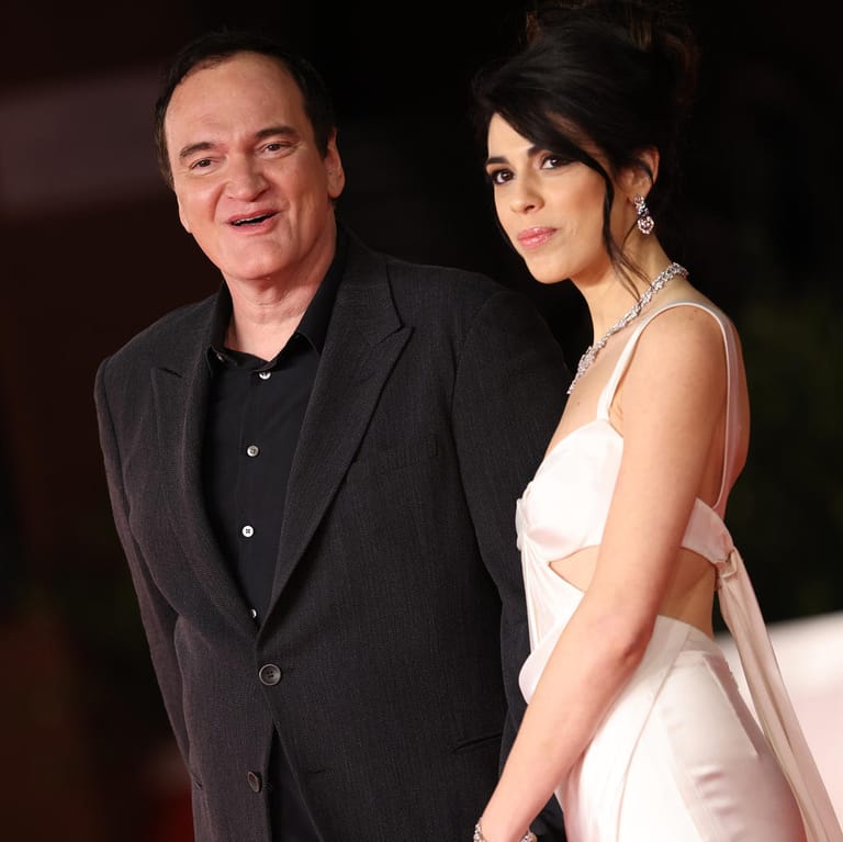 Quentin Tarantino und Daniella Pick: Hier strahlen die beiden im Oktober 2021 in Rom um die Wette.