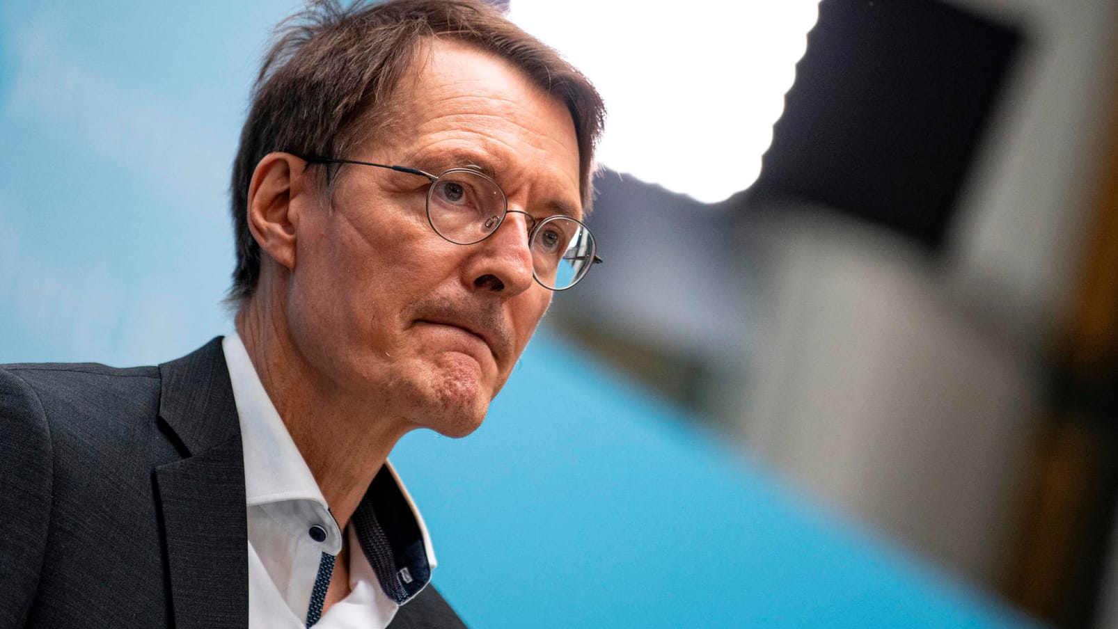 Karl Lauterbach (Archivbild): Bei "Anne Will" sprach der Gesundheitsminister über die Corona-Lage in Deutschland. Karl Lauterbach (Archivbild): Bei "Anne Will" sprach der Gesundheitsminister über die Corona-Lage in Deutschland.