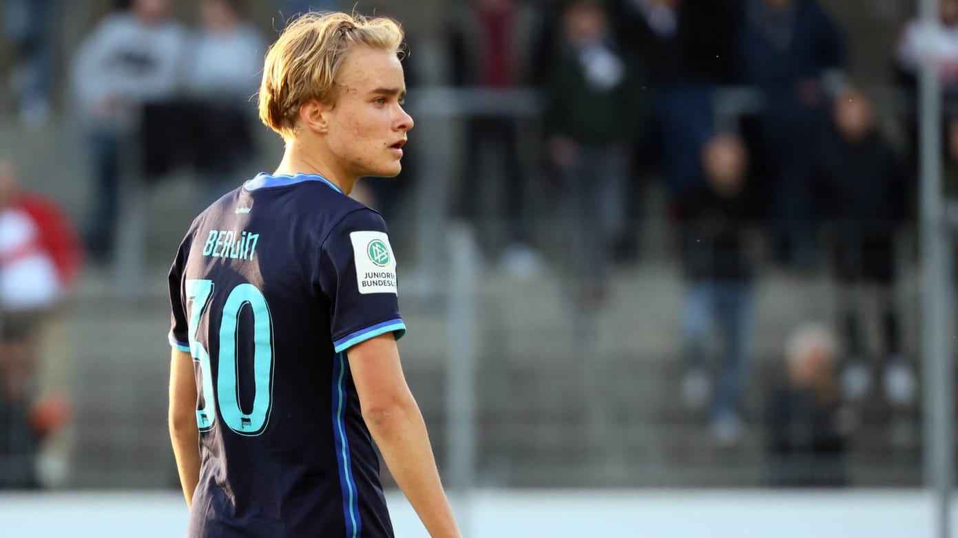 Lukas Michelbrink: Der Berliner Jugendspieler hält wenig von den Abwerbeversuchen des FC Bayern. Lukas Michelbrink: Der Berliner Jugendspieler hält wenig von den Abwerbeversuchen des FC Bayern.
