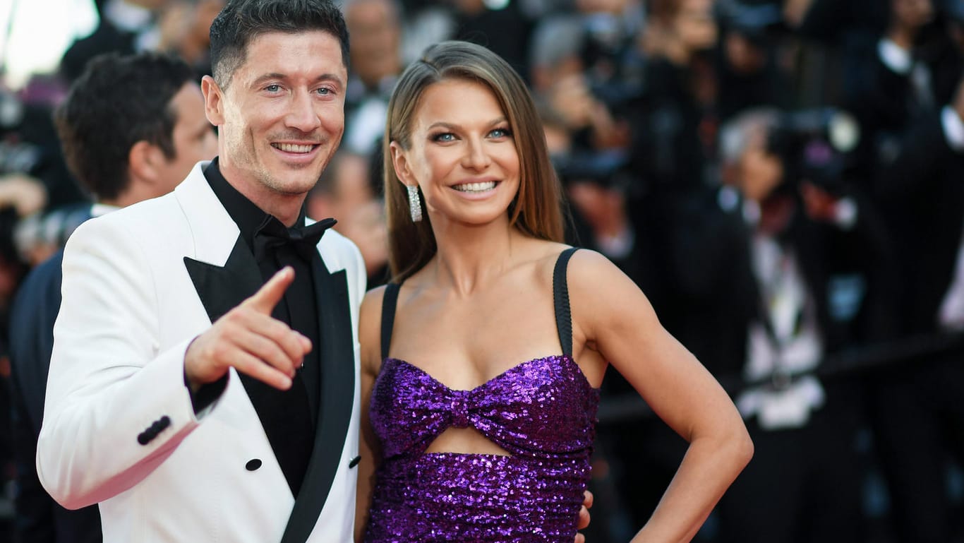 Robert Lewandowski und Anna Lewandowska: Die beiden geben Einblicke in ihren Urlaub. Robert Lewandowski und Anna Lewandowska: Die beiden geben Einblicke in ihren Urlaub.