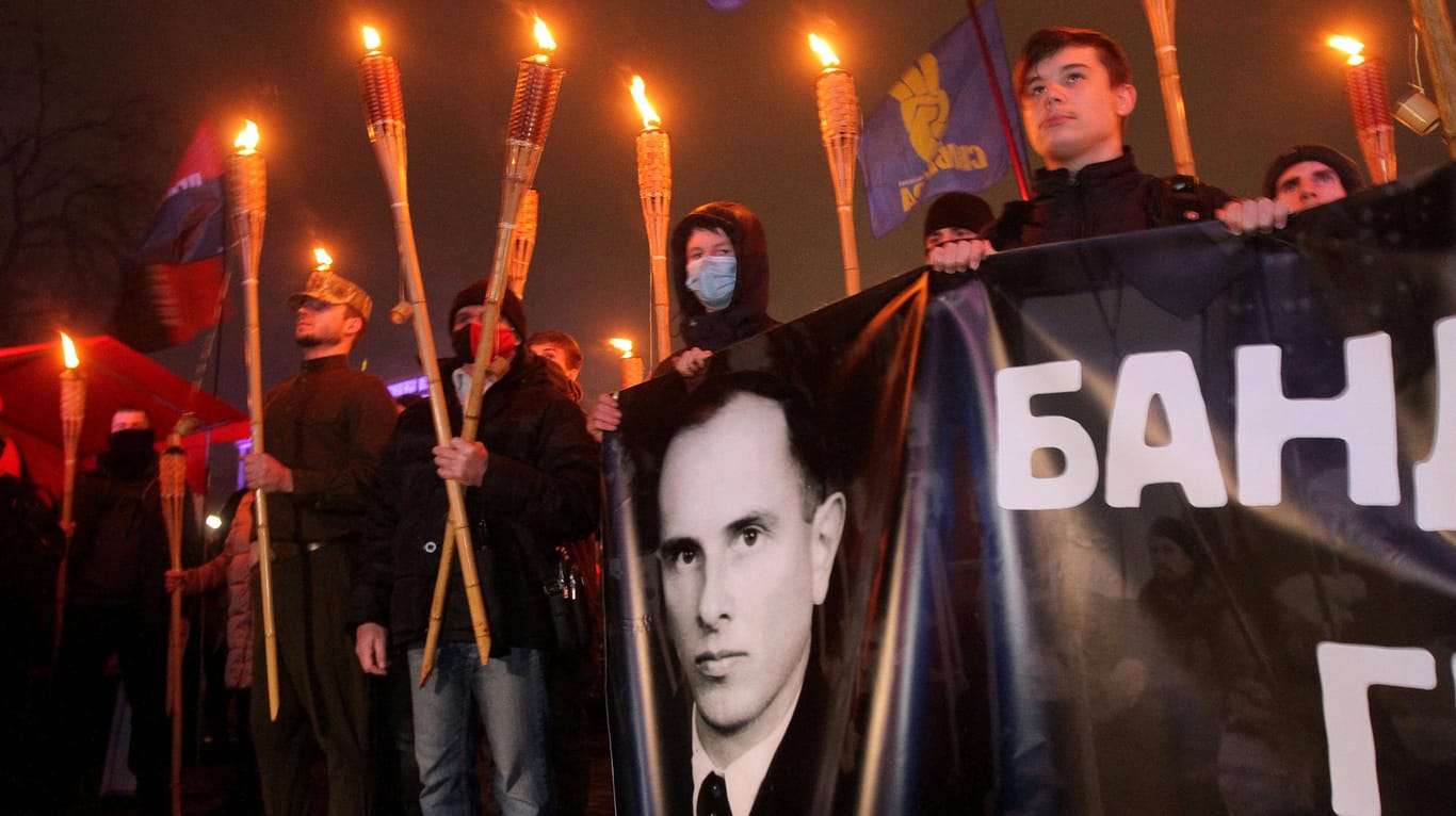 Demonstration zu Banderas 112. Geburtstag im Jahr 2021: Der Nationalistenführer ist in der Ukraine höchst umstritten.
