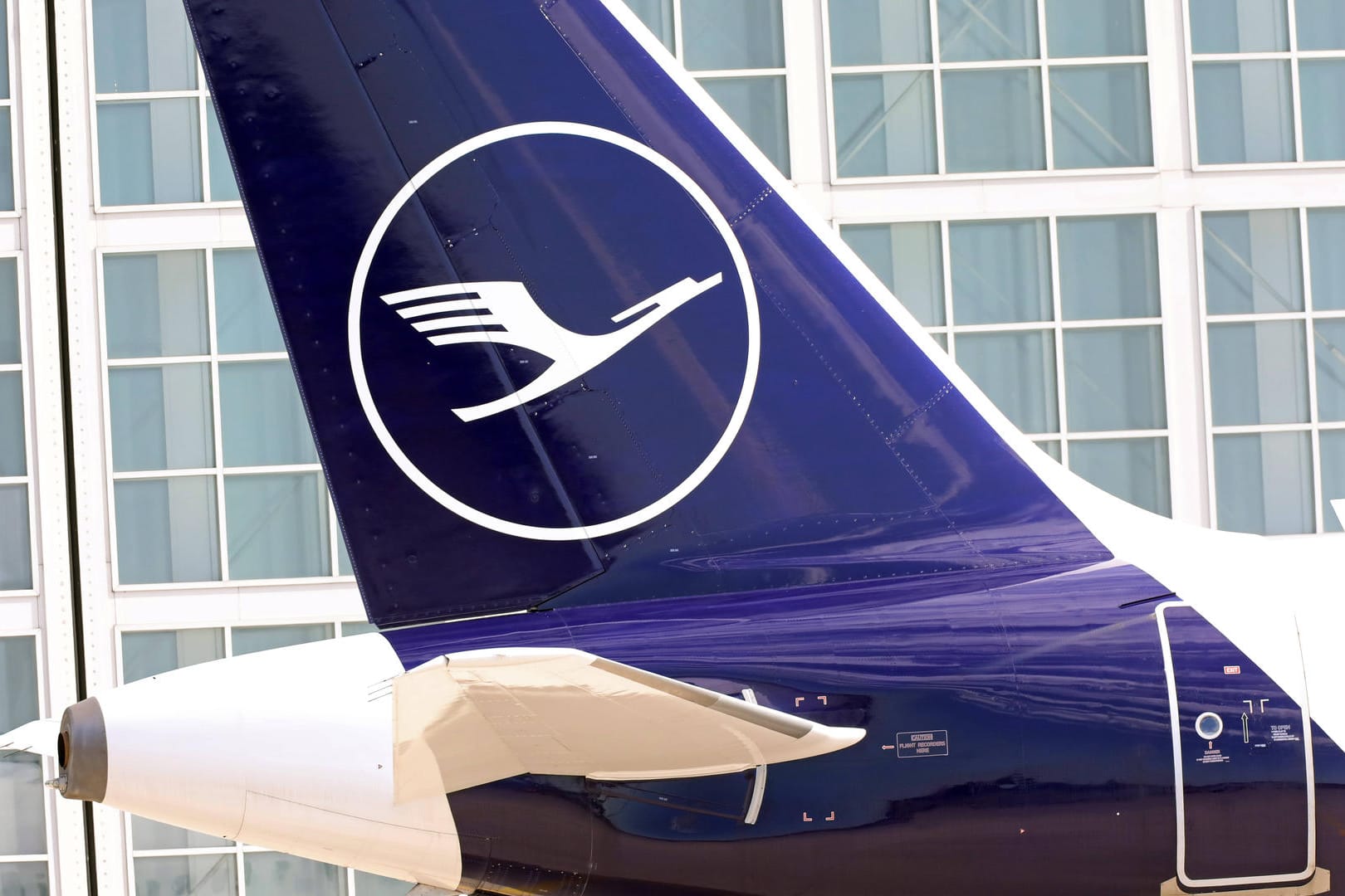 Lufthansa (Symbolbild): Arbeitnehmer kritisieren das Management Lufthansa (Symbolbild): Arbeitnehmer kritisieren das Management
