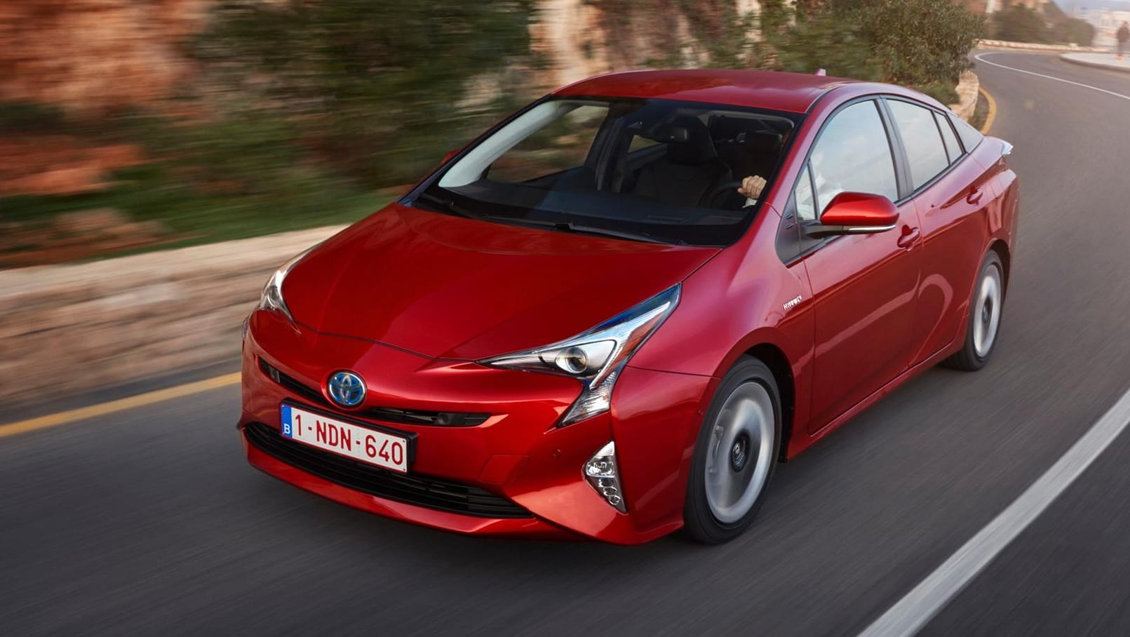 Platz 8: Toyota Prius IV