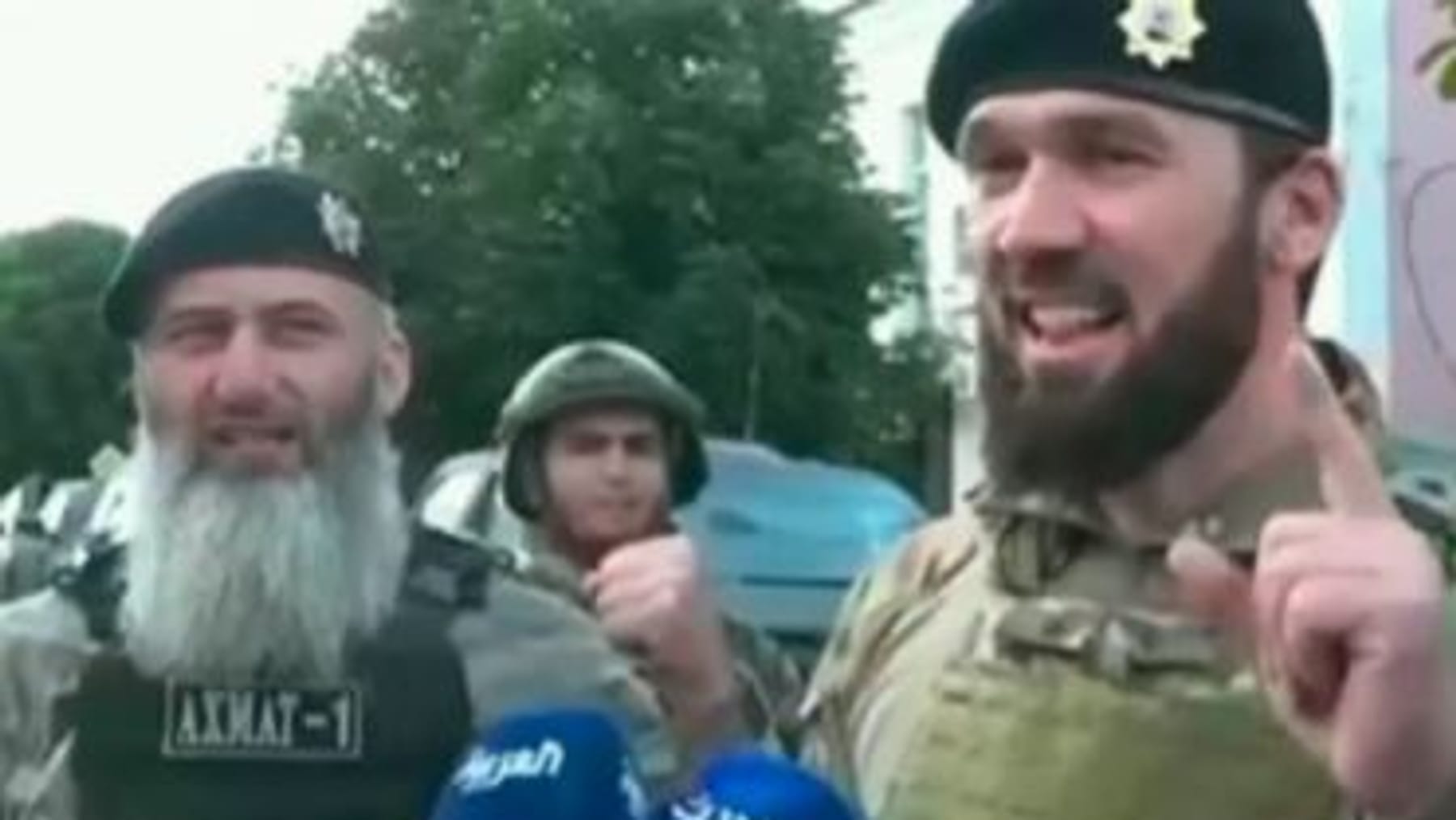 Para pemimpin Chechnya mengancam akan berbaris di Berlin