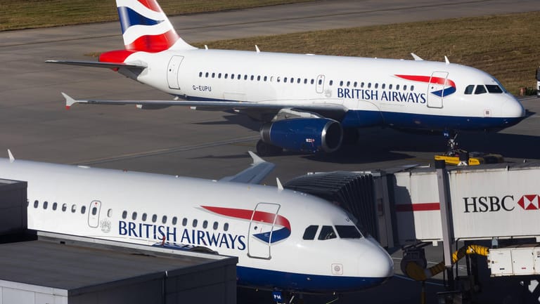 British Airways Flugzeuge am London Heathrow Airport (Symbolbild): Diesen Sommer wurden bereits 13 Prozent aller Flüge von der Airline storniert.