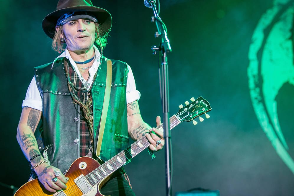 Johnny Depp: Der Schauspieler ist aktuell mit Jeff Beck auf Tour in Europa.