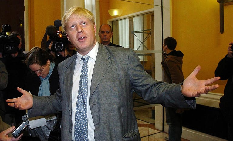 2004: Boris Johnson war von 1999 bis 2005 Herausgeber der konservativen Zeitschrift "The Spectator". Zuvor arbeitete er bei "The Times" und "The Daily Telegraph".