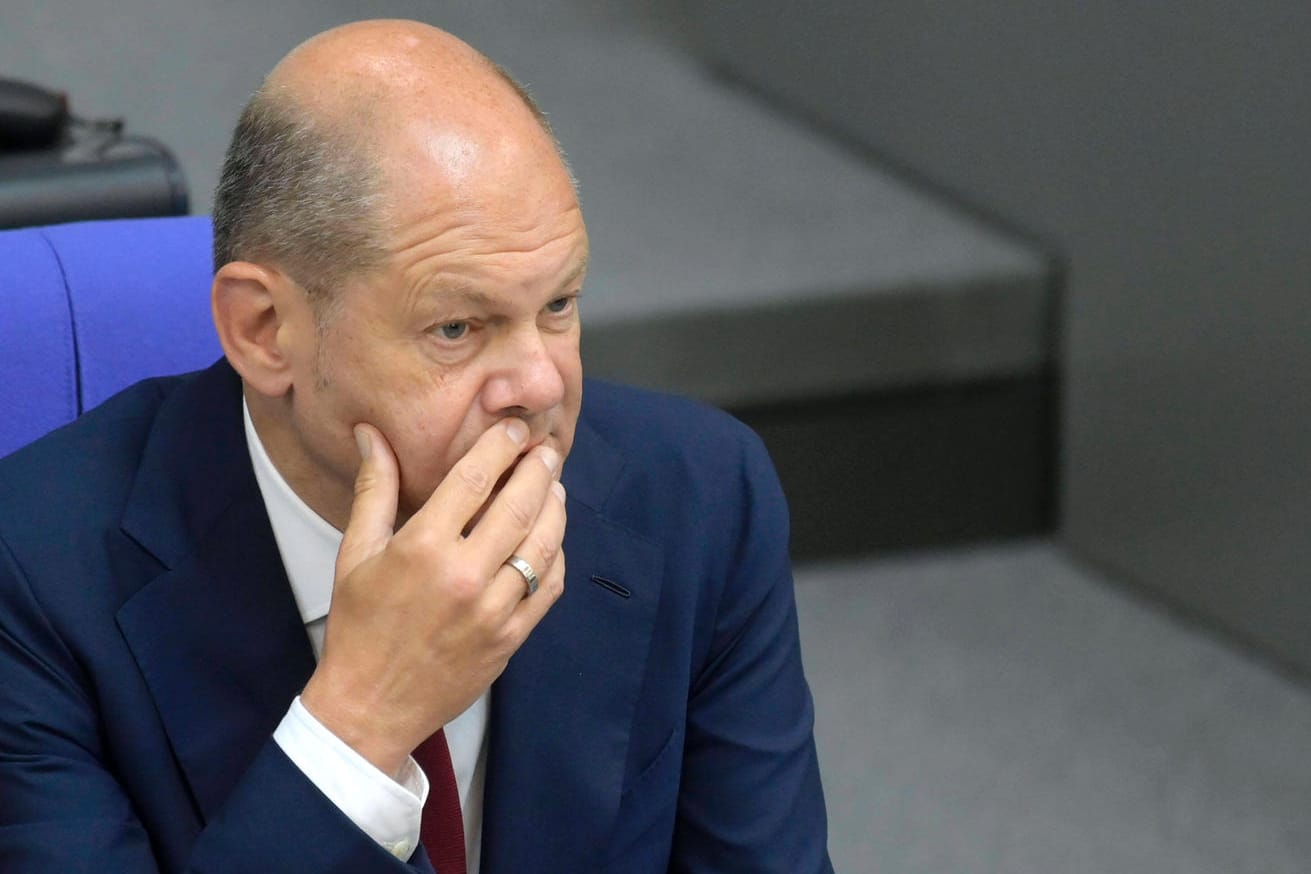 Olaf Scholz im Bundestag: Wie äußerte sich der Kanzler zu einem der größten Steuerskandale der Bundesrepublik?