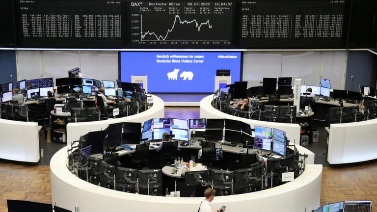 Der Börsensaal in Frankfurt: Der Dax beendet die Woche mit einem leichten Plus.