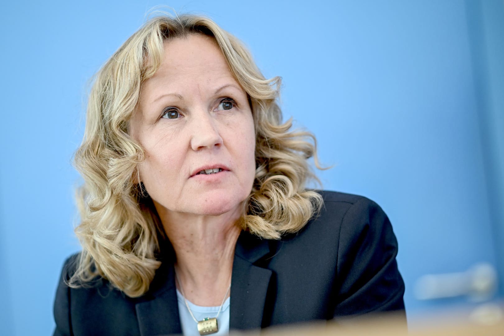 Verbraucherschutzministerin Steffi Lemke (Grüne): "Wir müssen uns auf schwierige Zeiten im Winter einstellen." Verbraucherschutzministerin Steffi Lemke (Grüne): "Wir müssen uns auf schwierige Zeiten im Winter einstellen."