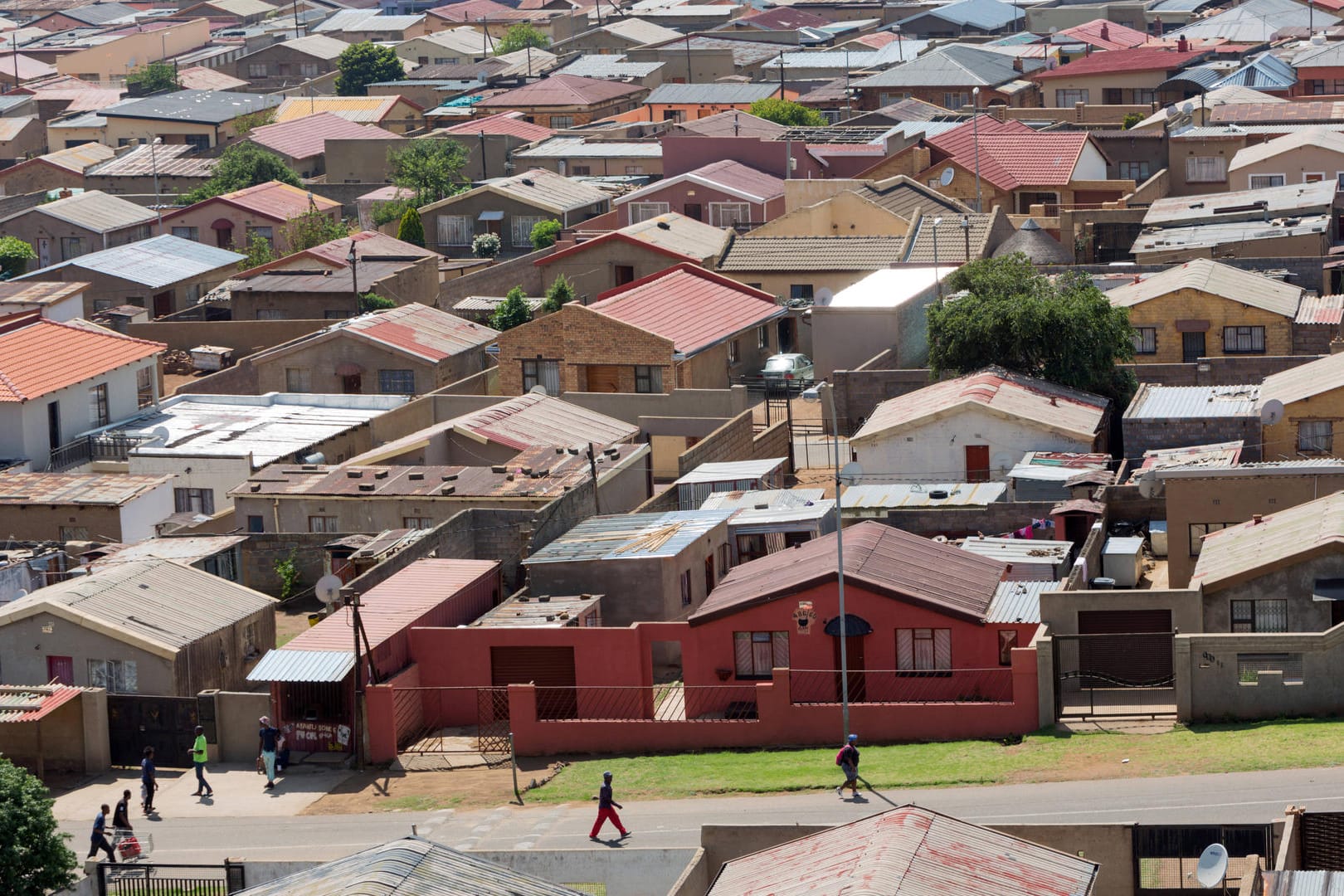 Das Township Soweto nahe Johannesburg in Südafrika: Am Sonntag kam es zu einer tödlichen Schießerei in einer Taverne.