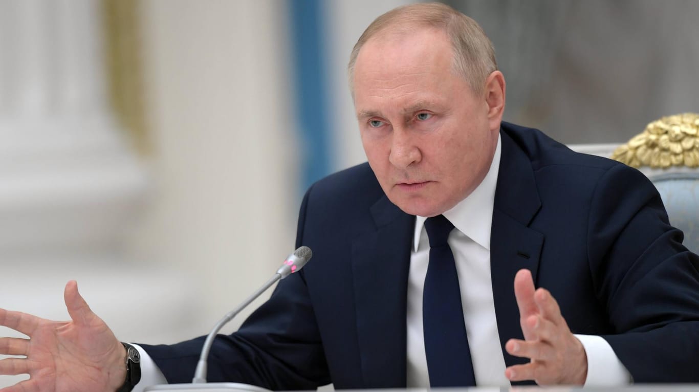 Wladimir Putin: Die vereinfachte Vergabe russischer Pässe an alle Ukrainer ist ein brisantes Manöver.