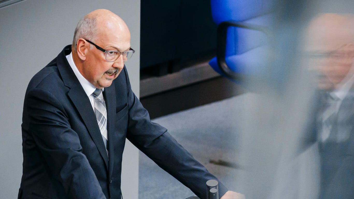 Friedhelm Boginski im Bundestag: Gegen den FDP-Politiker wird ermittelt.